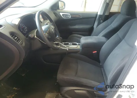 2015 Nissan Pathfinder S z USA, uszkodzony, nr VIN 5N1AR2MN2FC691854